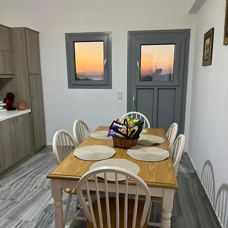 Marielen House בית נופש *