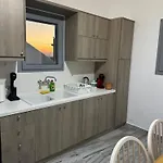 Marielen House