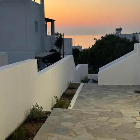 Marielen House * Πάρος